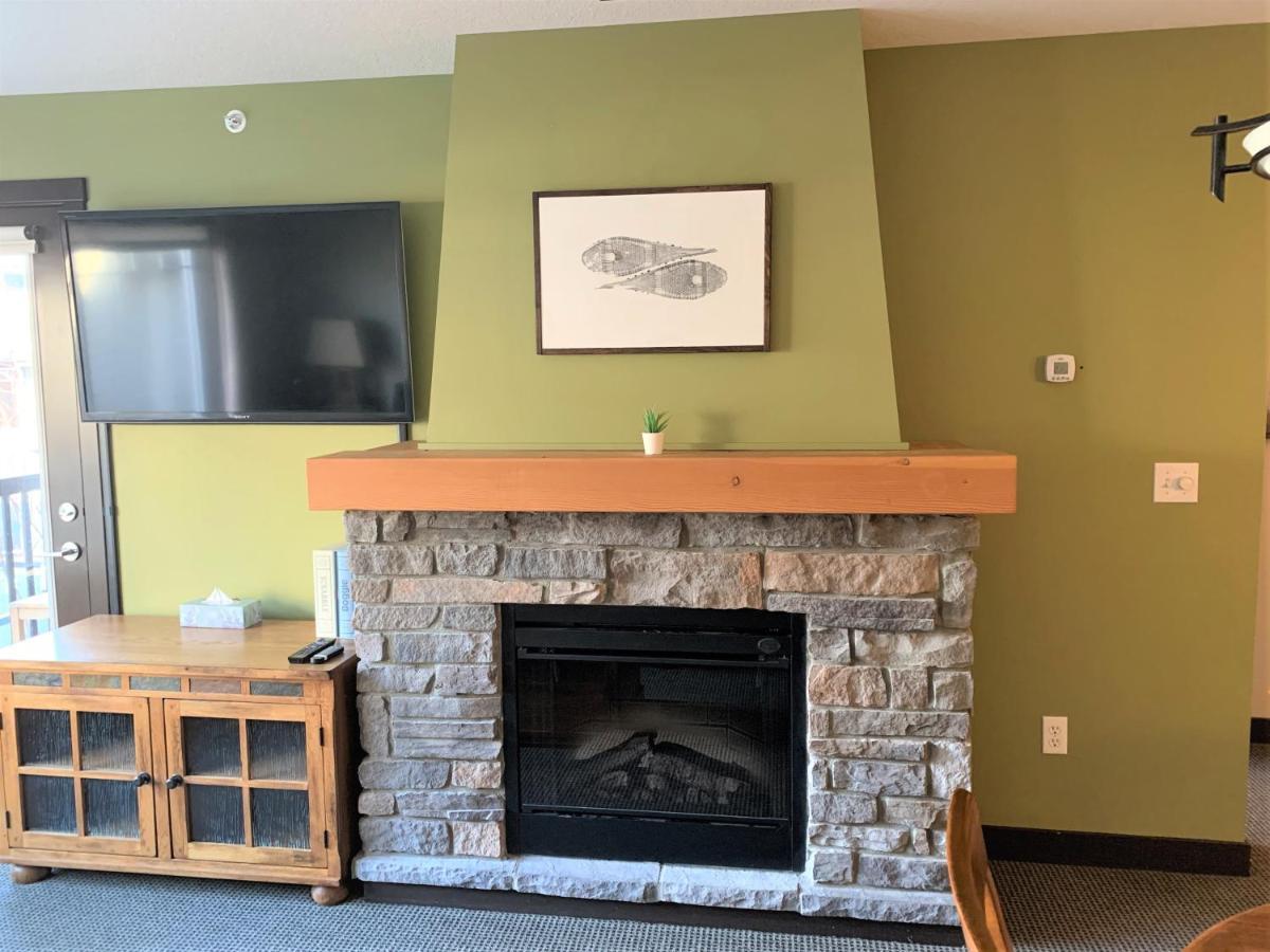 Dead Mans Flats Fenwick Vacation Rentals - Scenic 1 Bedroom Plus Den, Pet Friendly المظهر الخارجي الصورة